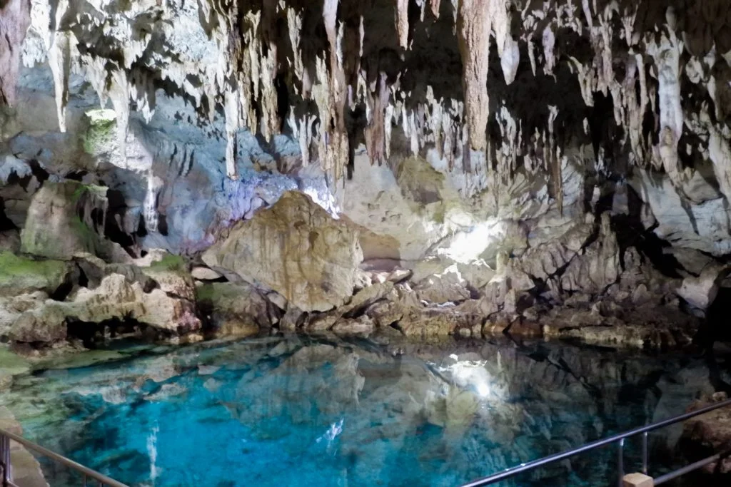 ALT="hinagdanan cave bohol panglao"
