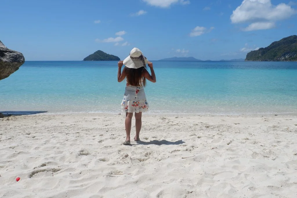 ALT="things to learn from solo traveling"