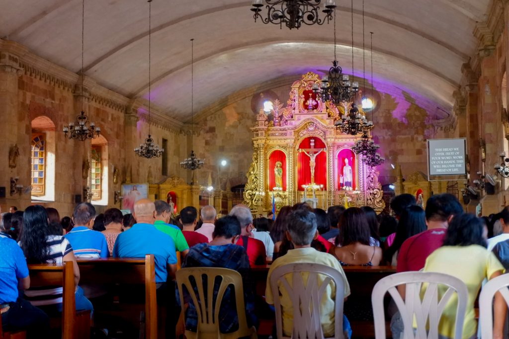 ALT="what to see inside the miagao church in iloilo"
