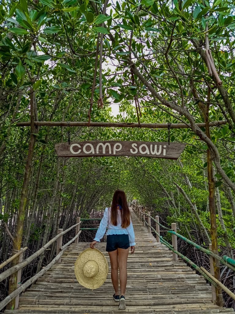 ALT="bantayan island camp sawi"