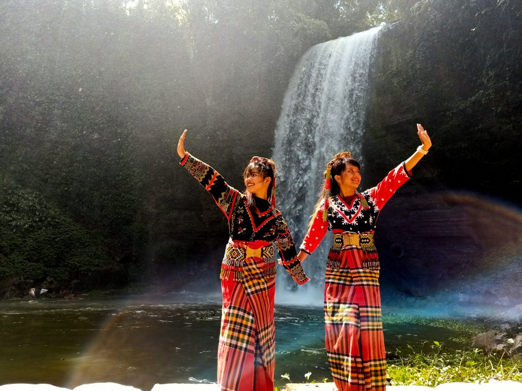 ALT="central mindanao travel guide seven waterfalls"