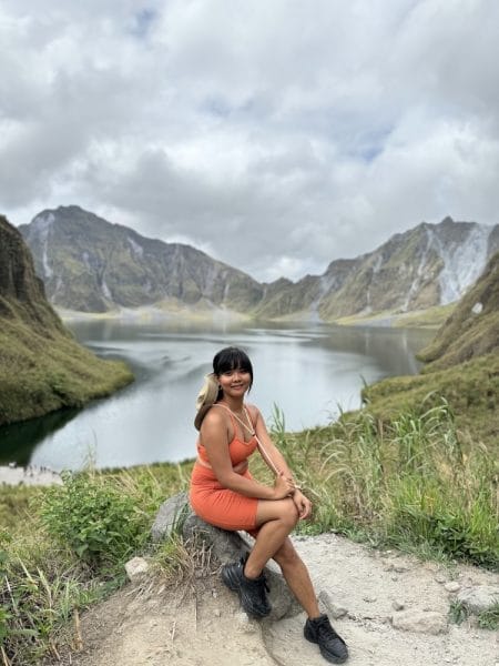 one hour trekking to mt pinatubo day tour