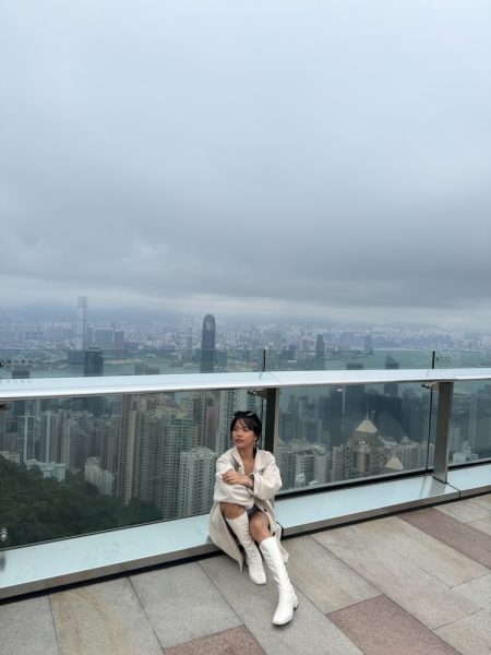 victoria peak in hong kong