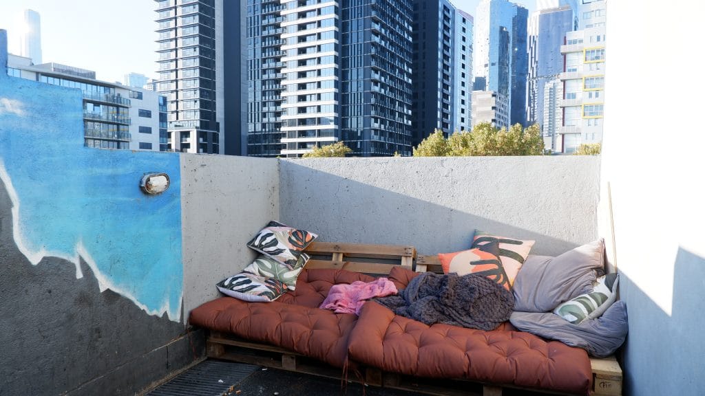 cheap hostel in melbourne australia