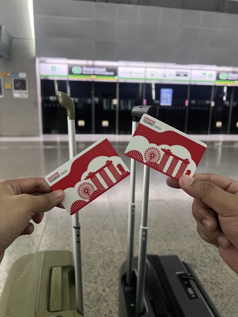 where to buy singapore tourist pass